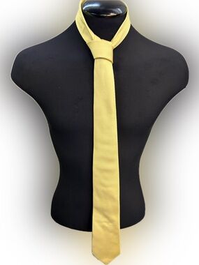 Charles Tyrwhitt Tie